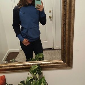 Nike thermafit sweater